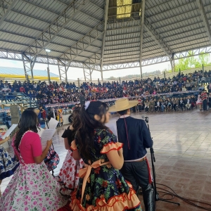 Estudiantes de 4° Medio organizaron el acto de Fiestas Patrias 2025